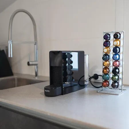 Buhardilla Primera Linea De Playa, Wifi, Netflix Apartman Comillas