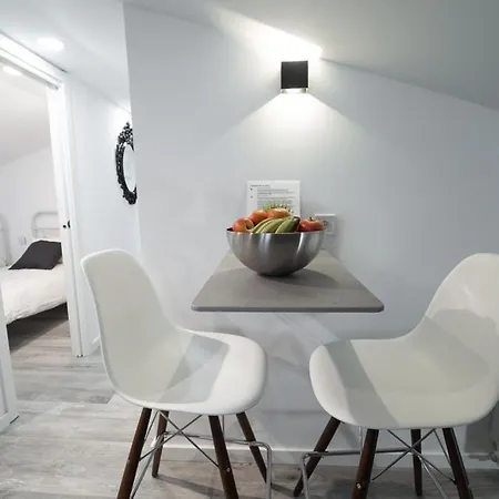 Apartment Buhardilla En Primera Linea De Playa, Wifi, Netflix Comillas