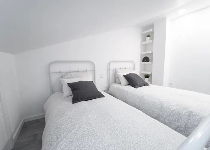 Buhardilla Primera Linea De Playa, Wifi, Netflix *